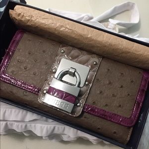 Make Offer!- Guess Wallet